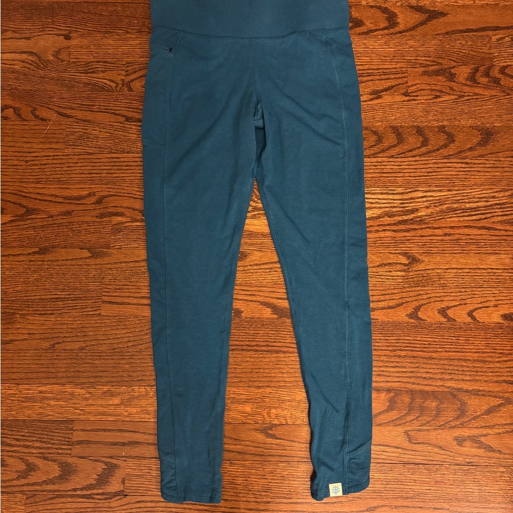 Coolibar Lightweight Soft Blue UV 50 Leggings - Medium
